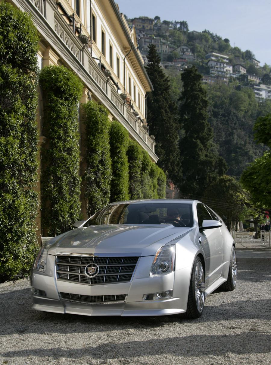  Cadillac CTS Coupe 2008 года  (фото 15 из 26)